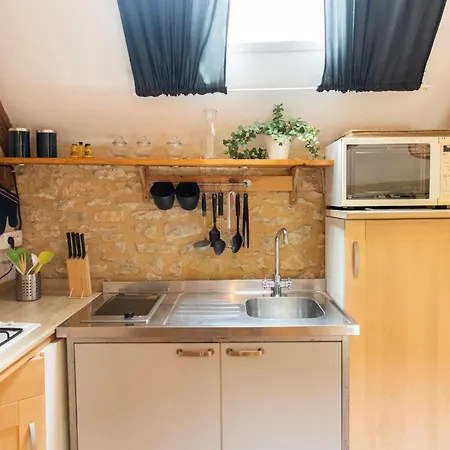 Holiday home Maison Salle De Musique *